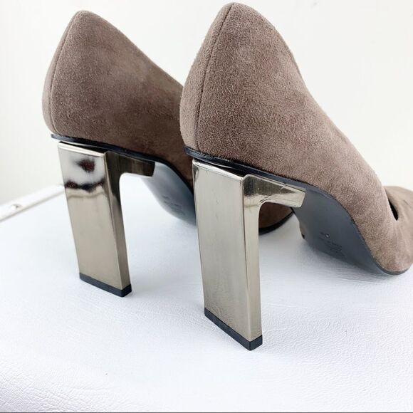 Diego Dolcini Taupe Suede Snip Toe Pumps Gold Heel - Picture 2 of 13